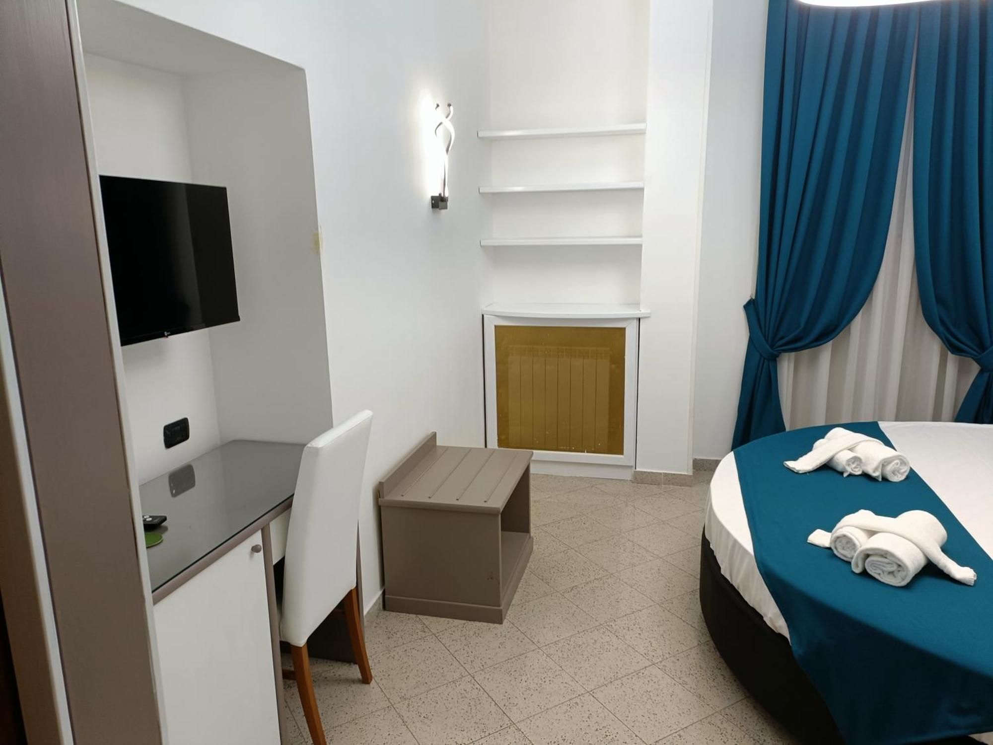 Отель House 4 Mori Рим Экстерьер фото