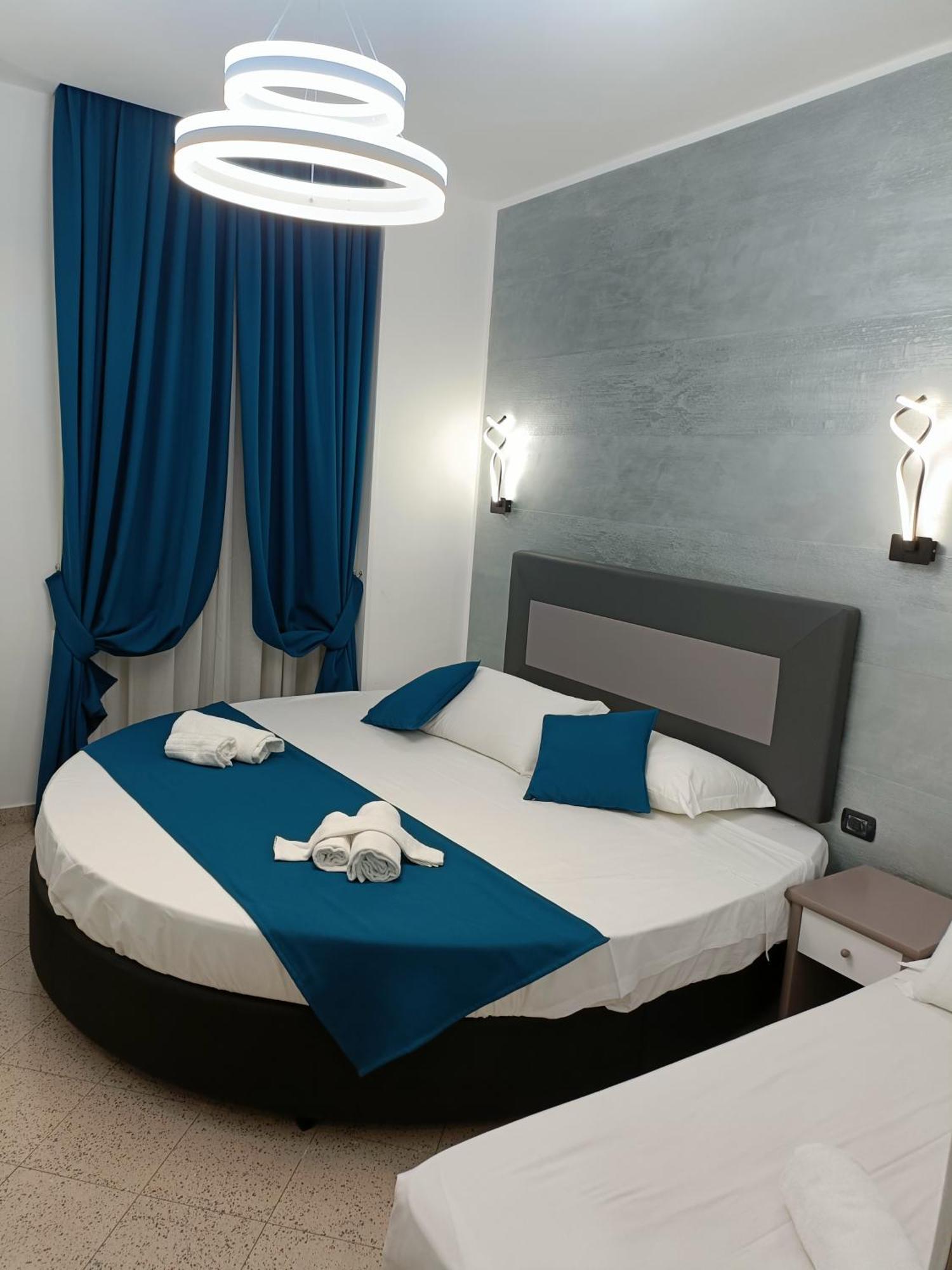 Отель House 4 Mori Рим Экстерьер фото